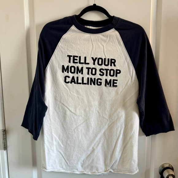 FOSSIL BRAND THREE-QUARTER BASEBALL TEE - Picture 1 of 3